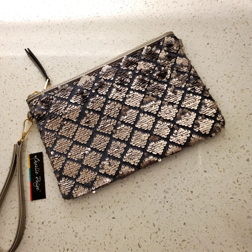 New Charlie Paige Emblemished Sequin Diamond Clutch